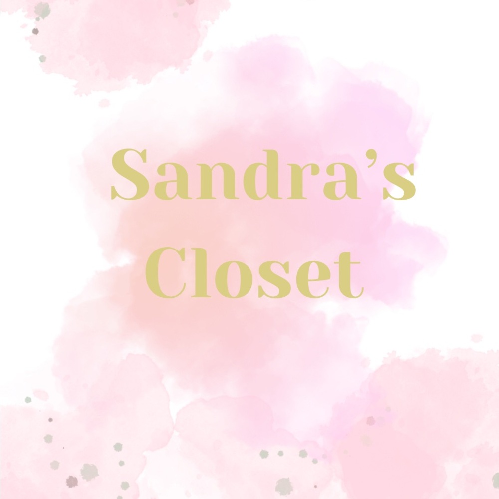 Sandra's Closet Logo Graphic - Pink & Gold